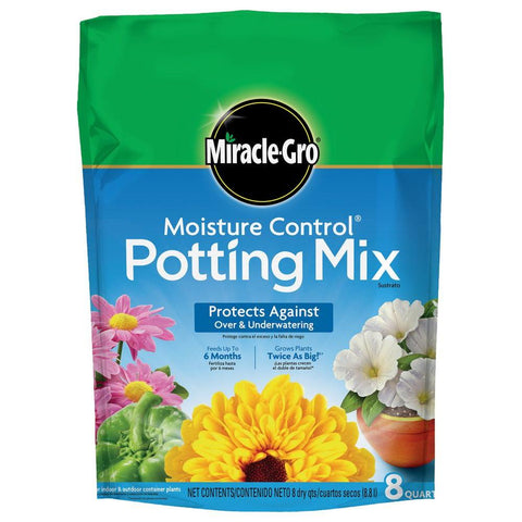 Miracle-Gro Moisture Control Potting Mix (8 qt.)